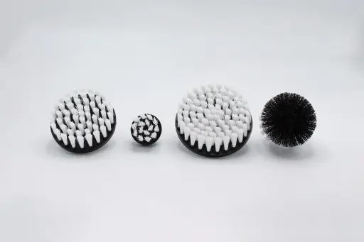 [EV0074] Lot de 4 brosses (poils doux blancs) pour visseuse - (PCB20)